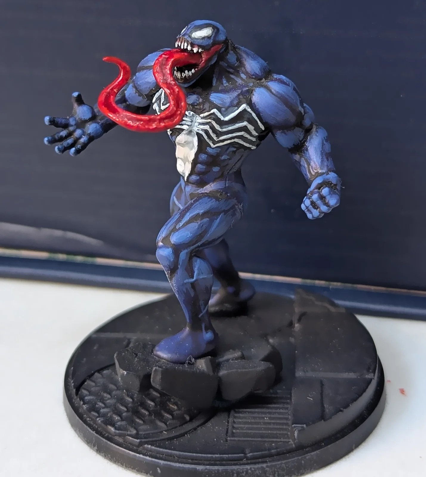 Venom miniature